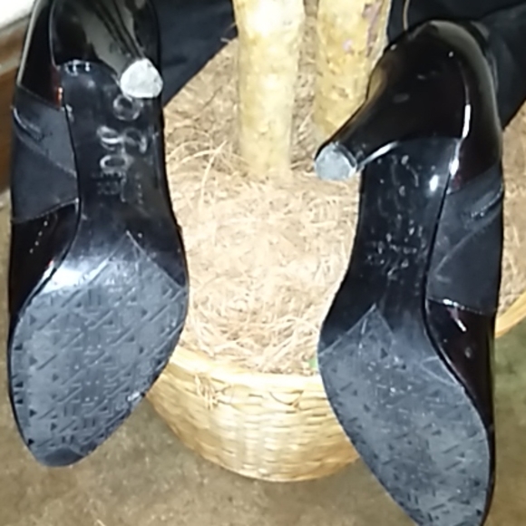 Boots - Picture 2 of 5